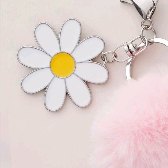 Daisy Charm and Pom Pom Keychain - Picture 3 of 3